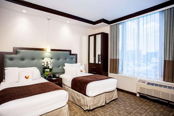 Condor Hotel by LuxUrban image 6